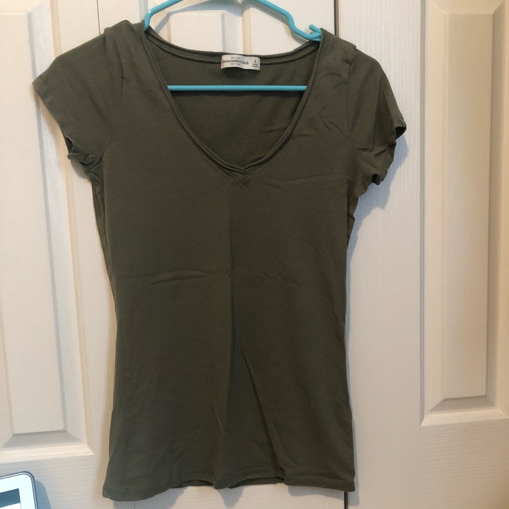 Abercrombie and Fitch short sleeve